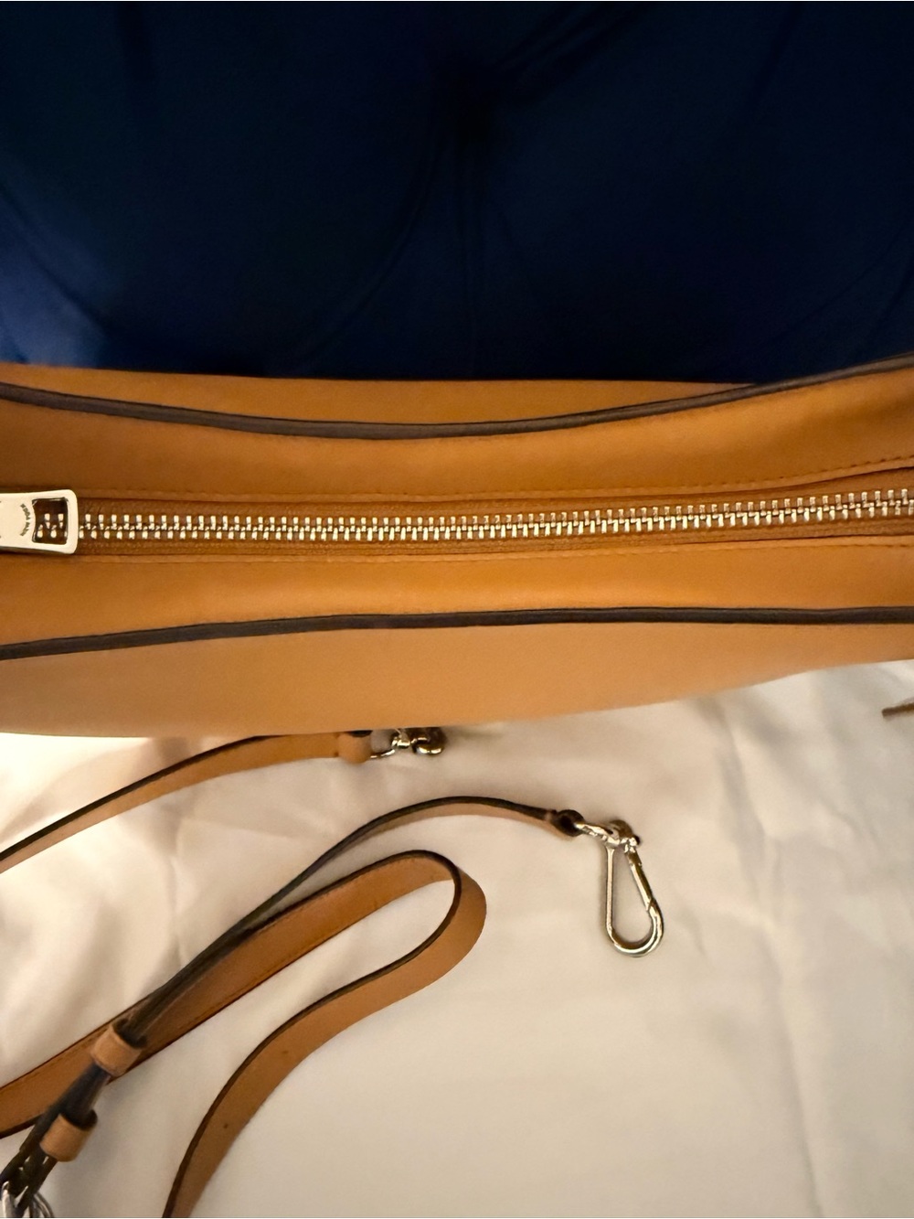 Coach Mae  smooth glove-tanned Leather bag - Picture 2 of 5